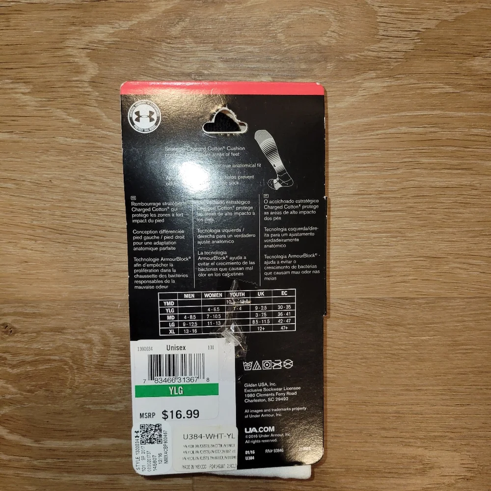 Under Armour UA Performance White Black Soccer Socks Youth Large New